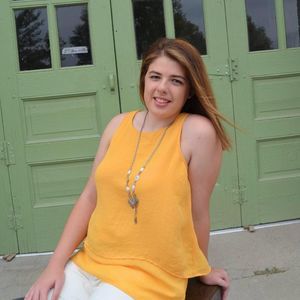 Meet your Posher, Nicole